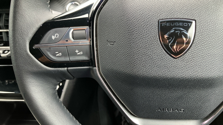 Peugeot 2008 1.2 PureTech 130 Allure 5dr Petrol Estate